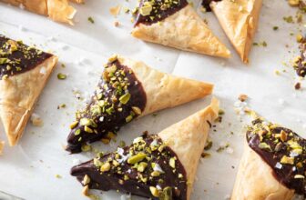 This Dessert Combines the Best of Baklava and the ...