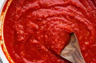 The Easiest Homemade Marinara Sauce Recipe