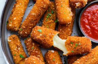 Insanely Crispy Homemade Classic Homemade Mozzarel...