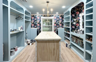 The Washer And Dryer Are In!! (Walk-In Closet Prog...