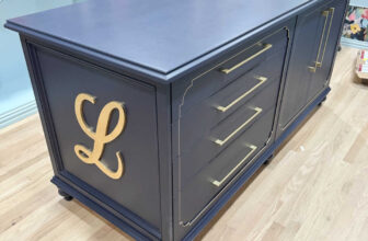 The Walk-In Closet Island Is Finished!