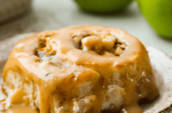 Caramel Apple Cinnamon Rolls with Homemade Caramel...