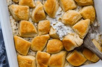 Biscuits and Gravy Casserole Recipe