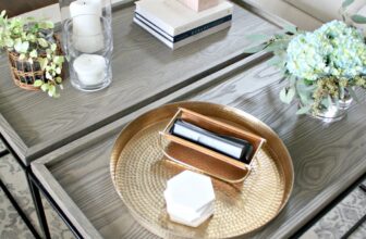 How I Made a {BIG!} DIY Square Wood Coffee Table f...