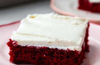 2 Ingredient Red Velvet Cake Recipe (Cake Mix + So...