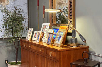 Three Easy Tricks That Make Fake Plants Look Real ...