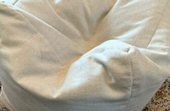How to Easily Refluff a Pouf or Ottoman in Minutes...