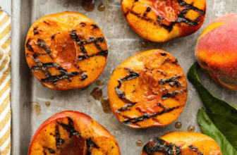 Easy Grilled Peaches with Brown Sugar and Cinnamon