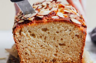 1-Bowl Honey Almond Snack Cake (Gluten-Free)